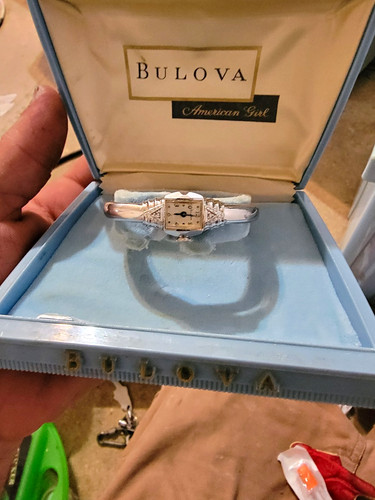 Bulova american girl 1930s - american,